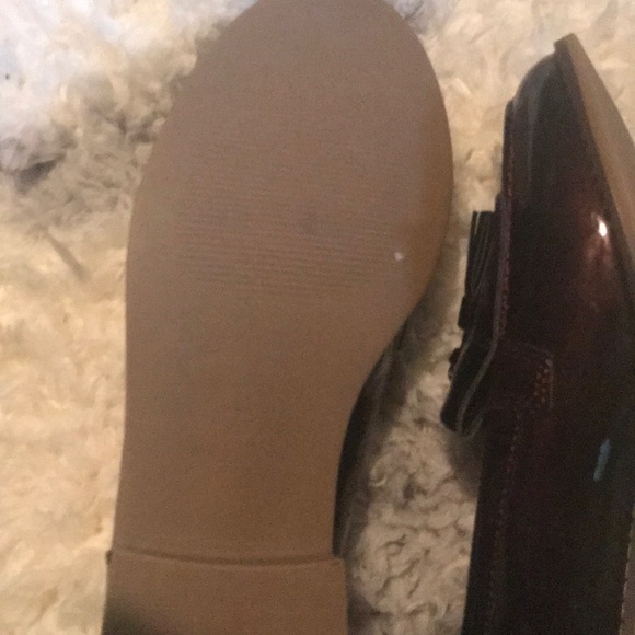 Shoes - Picture 4 of 5